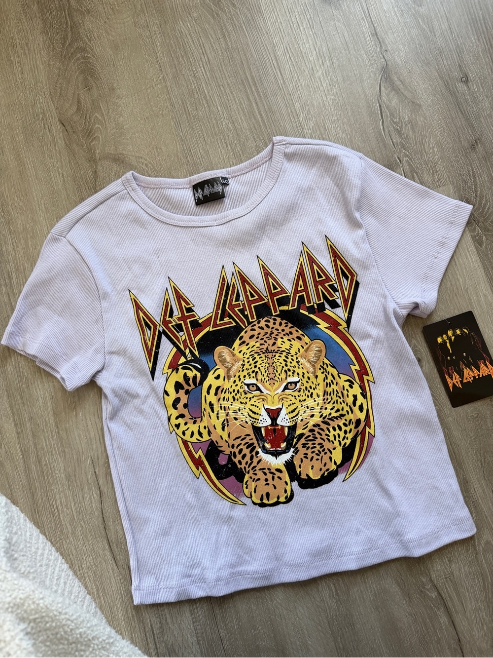Def Leppard Lilac Graphic Tee with Leopard Print NWT